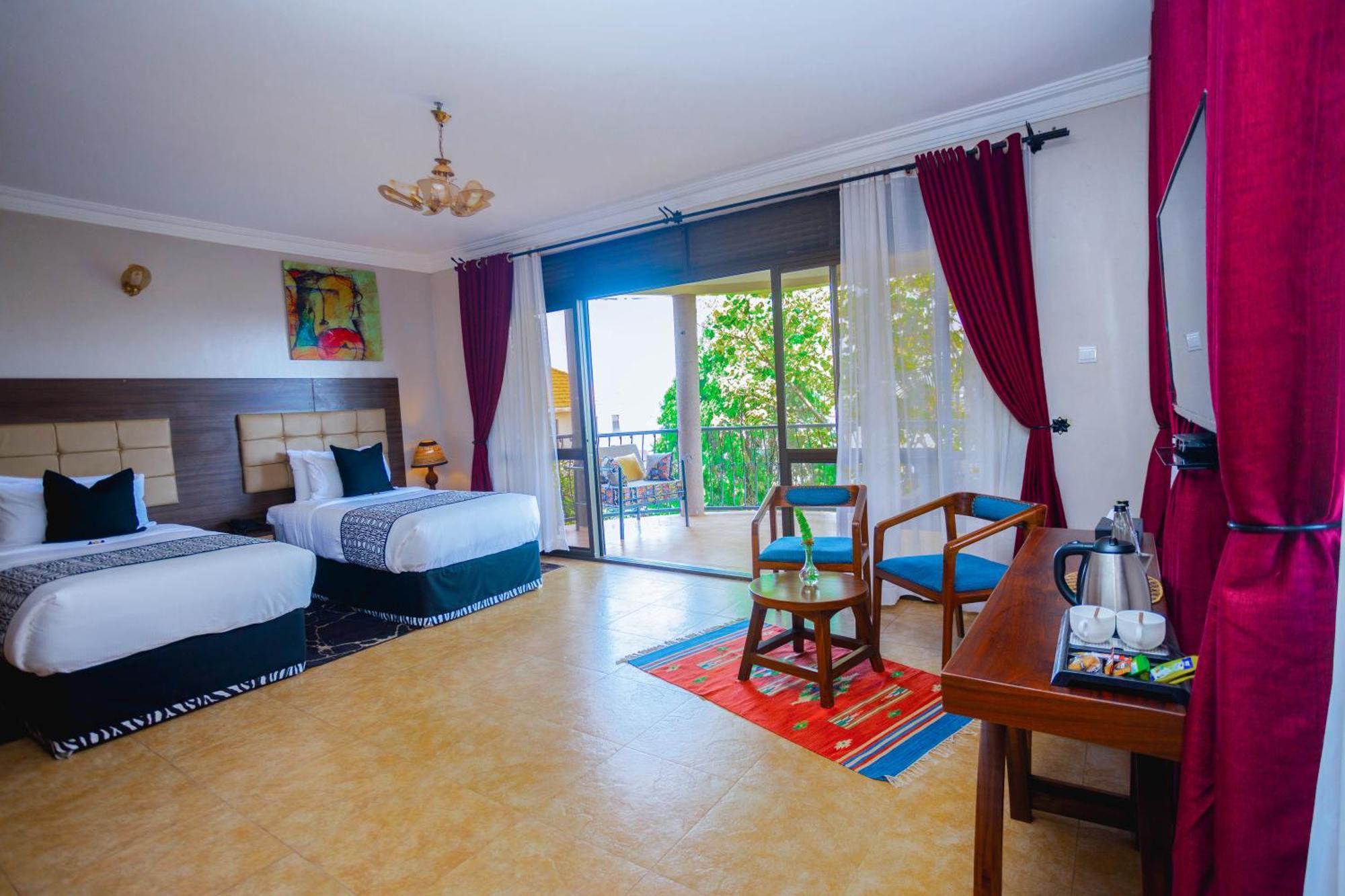 Gazelle Guest House Кампала Екстериор снимка