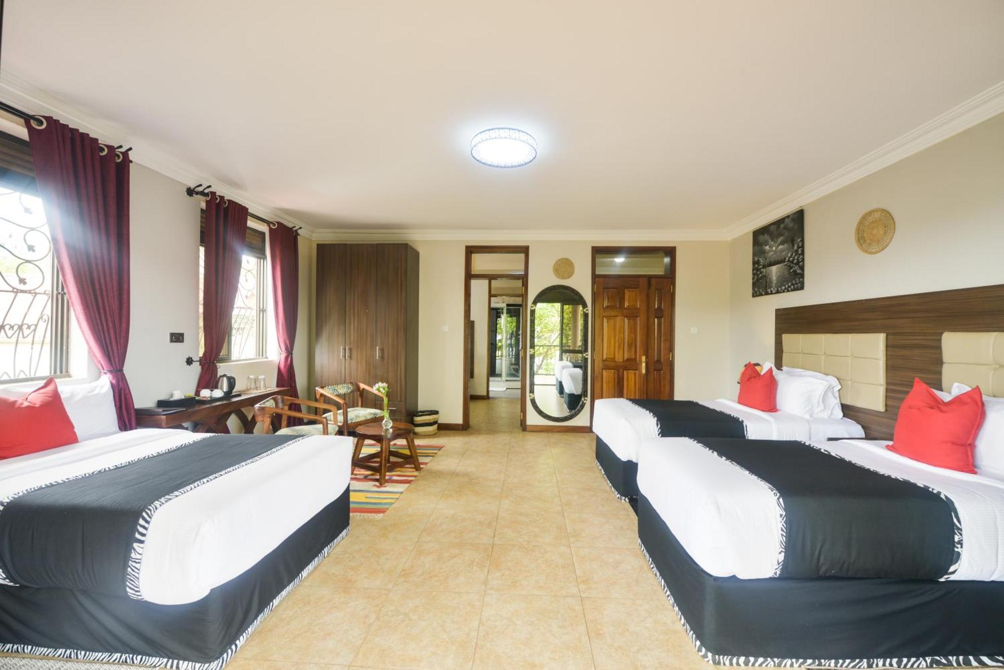 Gazelle Guest House Кампала Екстериор снимка